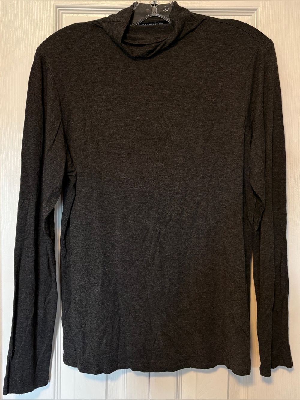 Saks Fifth Avenue Iconic Fit Charcoal Grey Long Sleeve Turtleneck Size Medium
